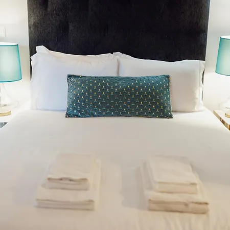 Guest Luxus Garden Апартаменты *